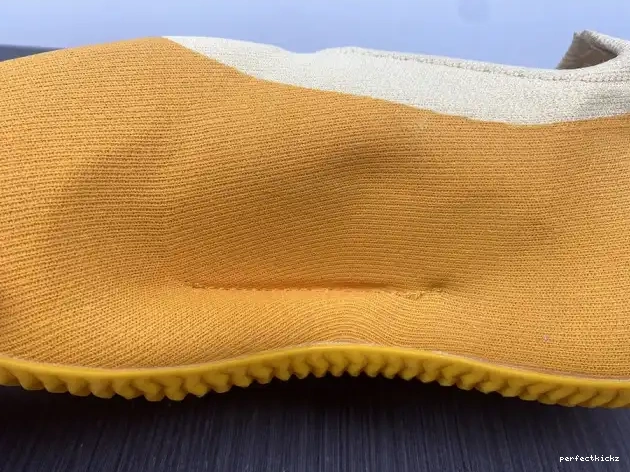 GW5353 Sulfur Knit Adidas RNR Yeezy 0613